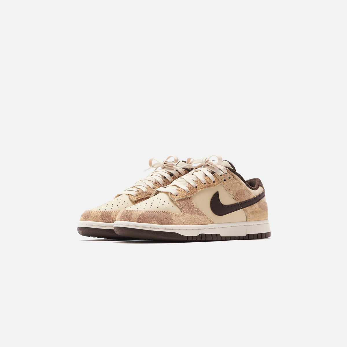 Nike Dunk Low Retro Premium - Beach / Baroque Brown / Canvas / Sail