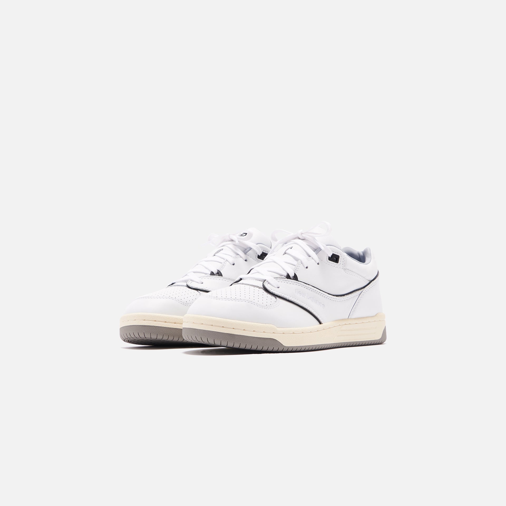 New Balance CT1500 - White / Black