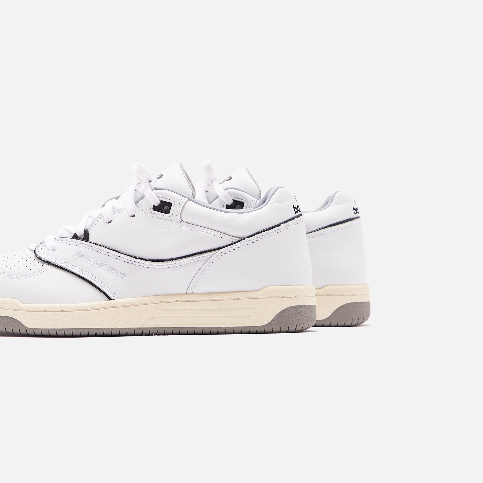 New Balance CT1500 - White / Black