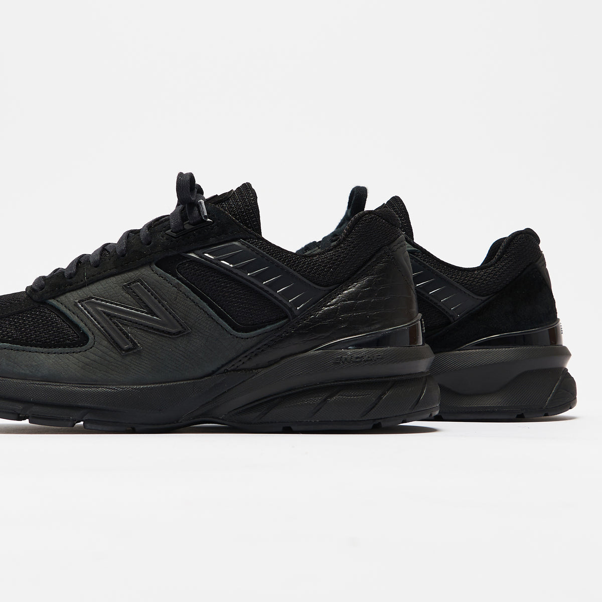 New Balance x Engineered Garments 990 V5 - Black