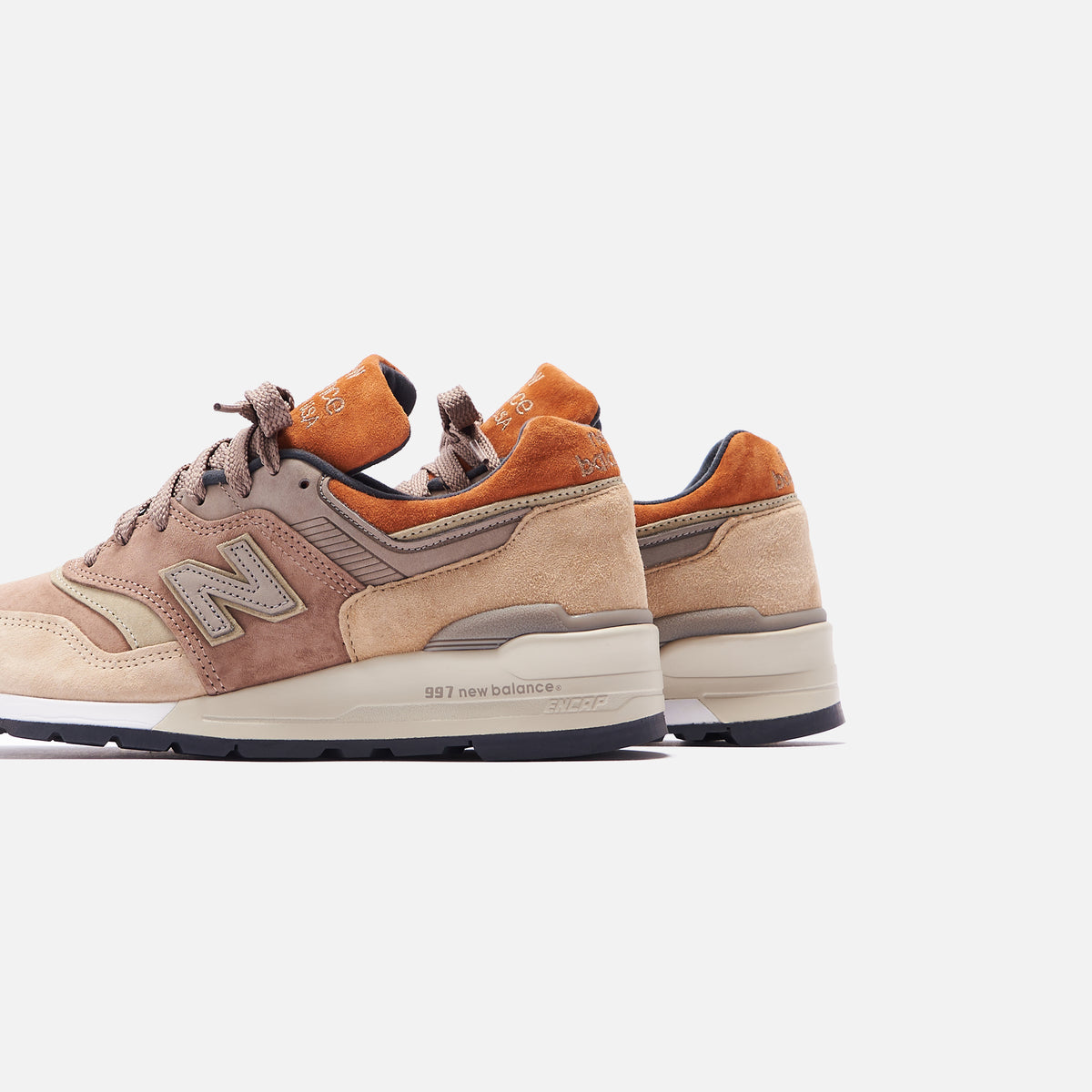 New Balance 997 - Tan / Brown