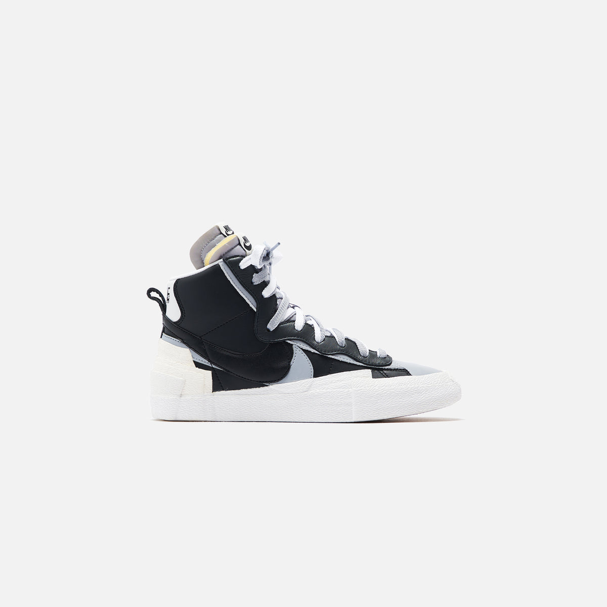 Nike x Sacai Blazer Mid - Black / Wolf Grey / White / Anthrax