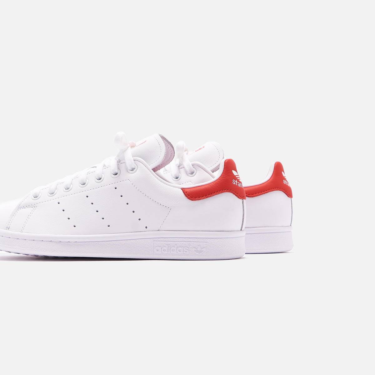 adidas Originals Stan Smith - White / Lush Red