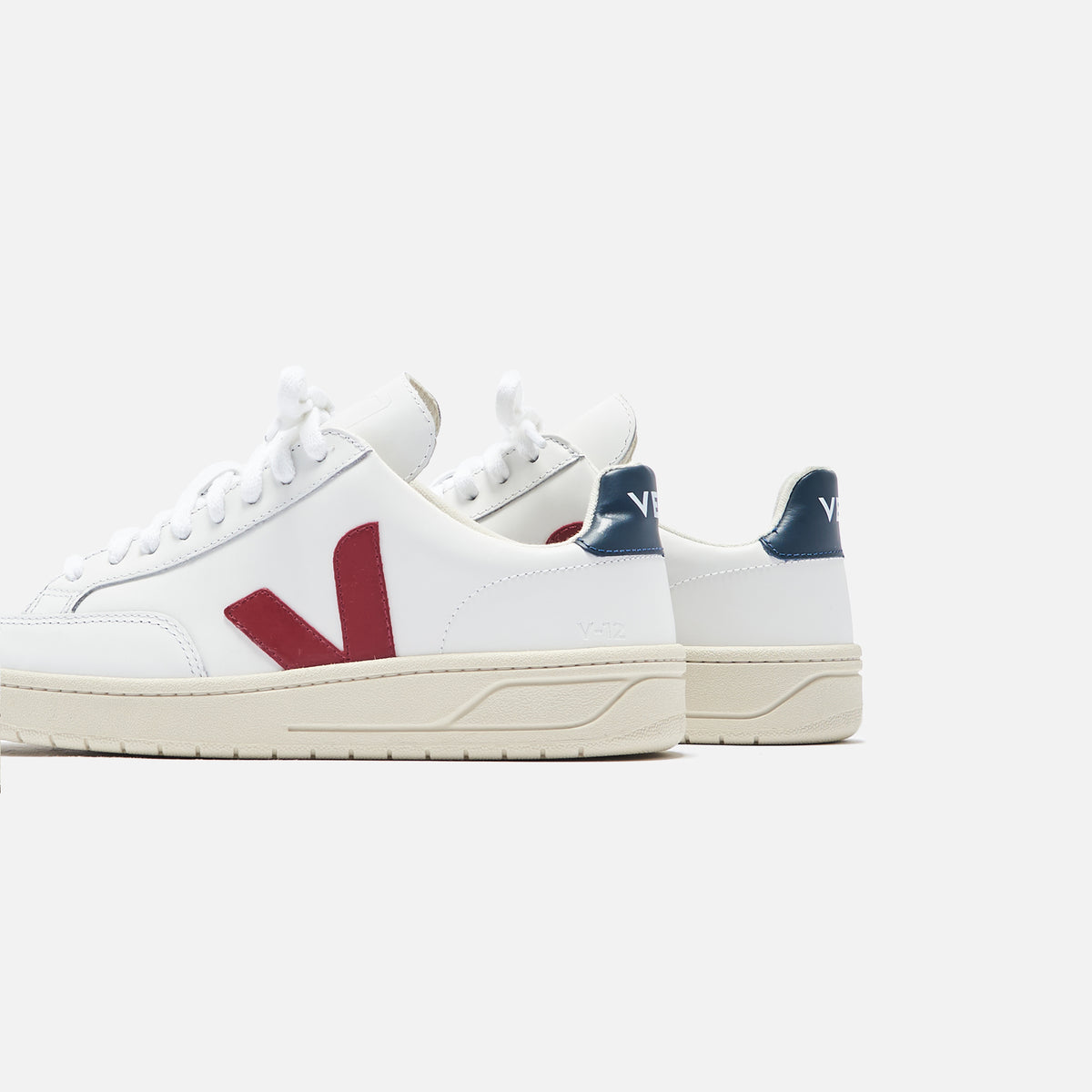 Veja V-12 Leather - Extra White / Marsala / Nautico