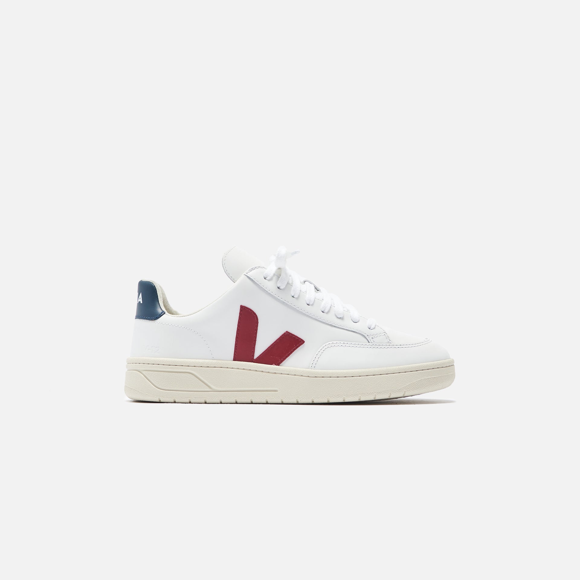 Veja V-12 Leather - Extra White / Marsala / Nautico