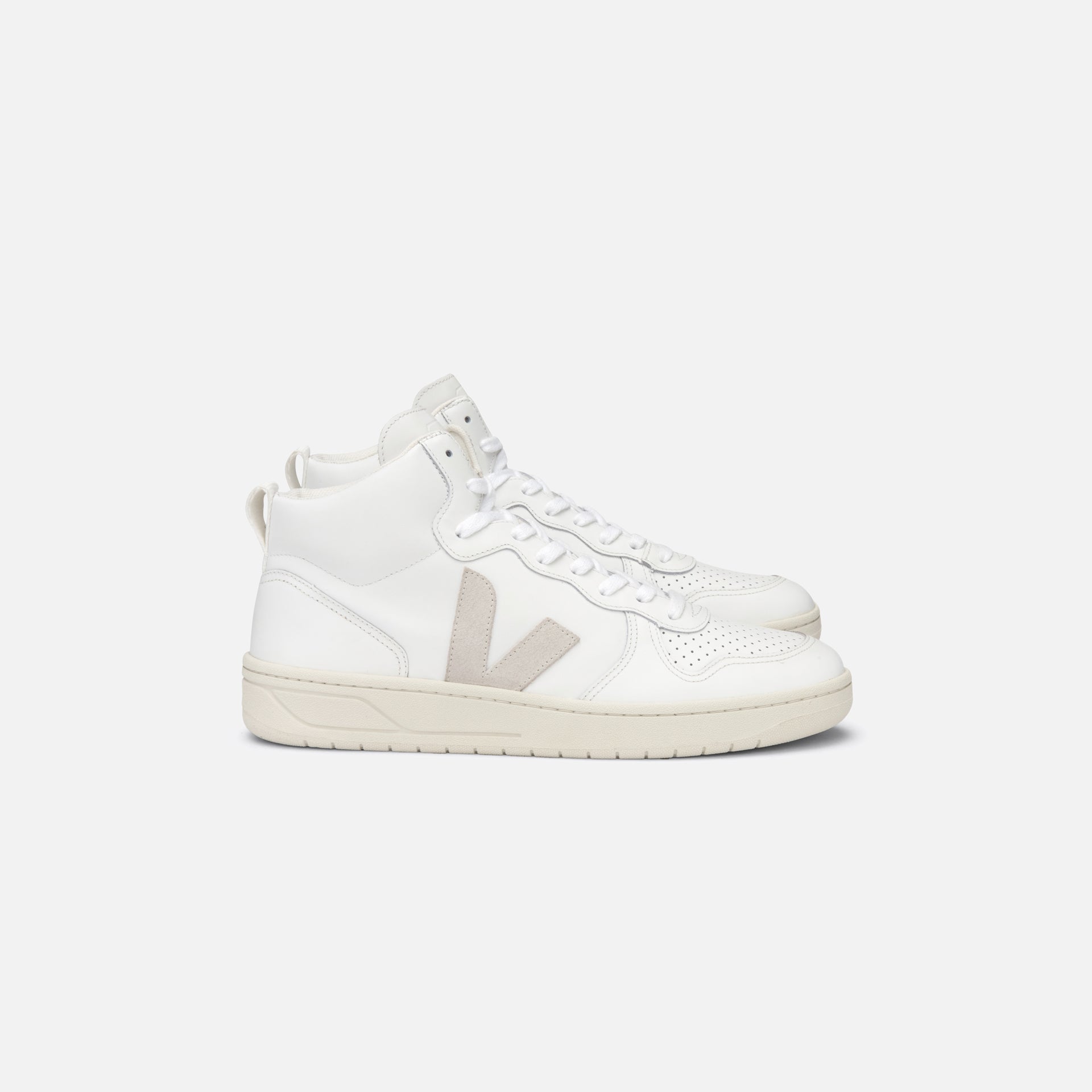 Veja V-15 Extra Natural Leather - White