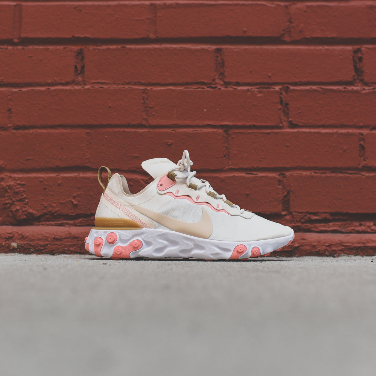 Nike WMNS React Element 55 - Phantom / Light Orewood