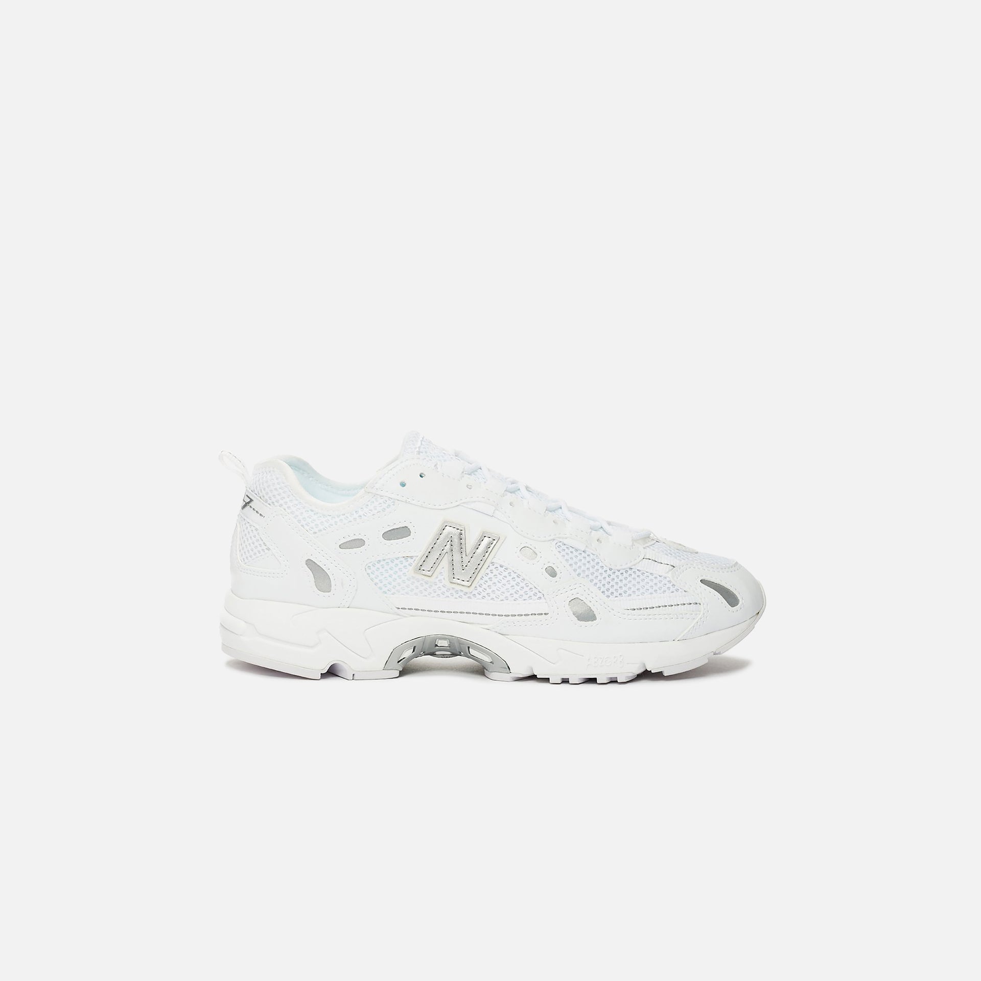 New Balance 827 OG - White / Silver